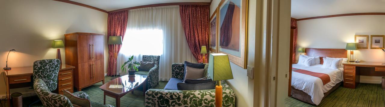 Peermont Walmont At The Grand Palm, Gaborone Hotel Luaran gambar